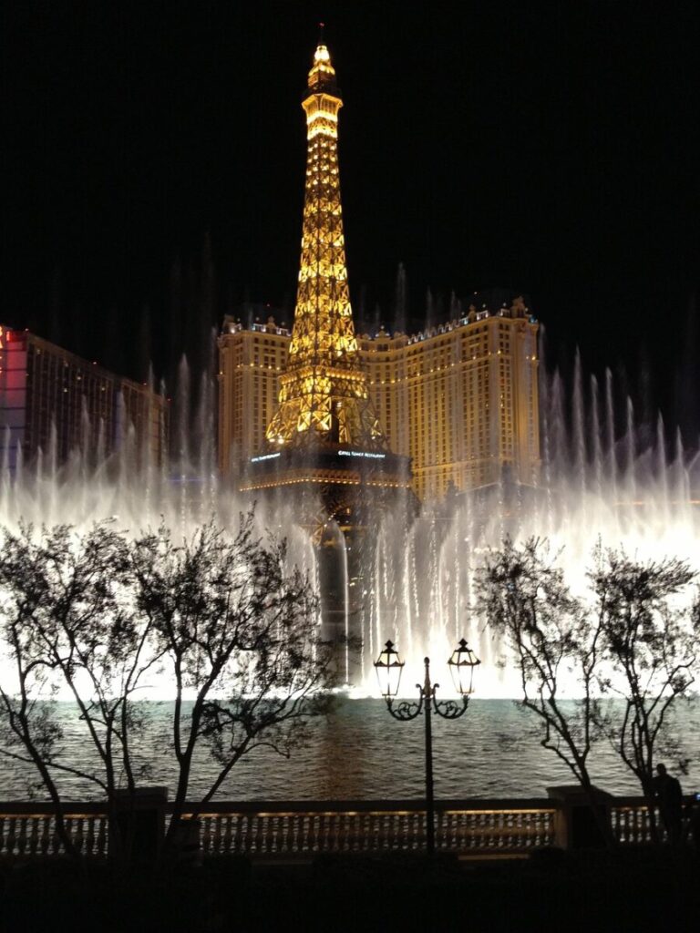 las vegas, bellagio, fountain, nighttime, las vegas night, celebration, night, hotel, casino, nevada, architecture, usa, travel, city, fountains, landmark, attraction, tourism, gambling, bright, las vegas, las vegas, las vegas, las vegas, las vegas, nighttime